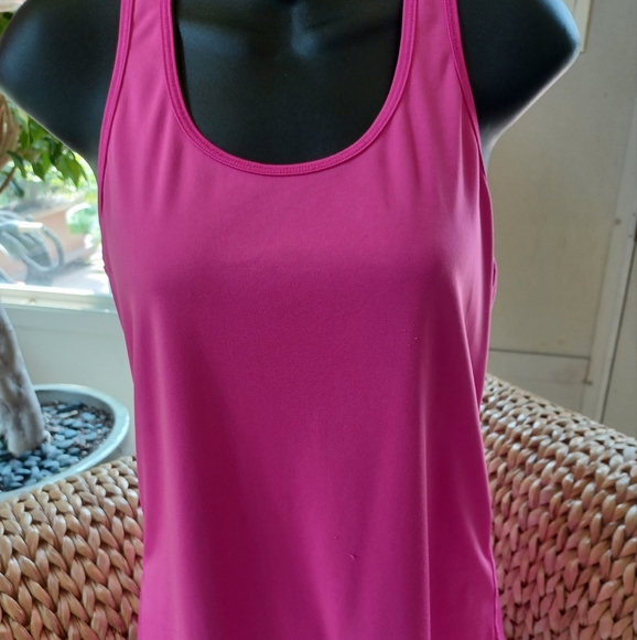 Danskin Tops - Lot of 2 Danskin women’s tank top